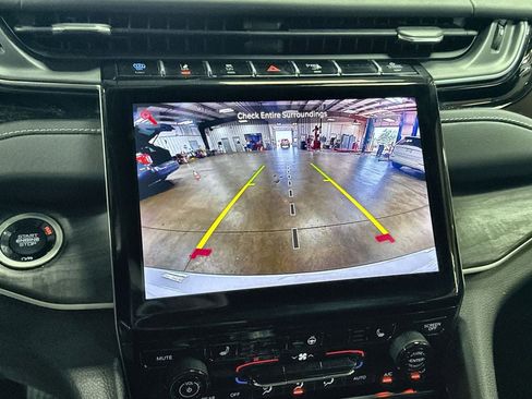 Used 2022 Jeep Grand Cherokee Limited 4xe AWD/4WD image 20