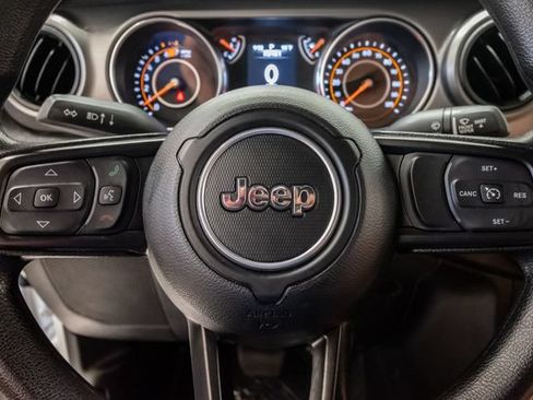 Used 2023 Jeep Wrangler Unlimited Sport AWD/4WD image 12