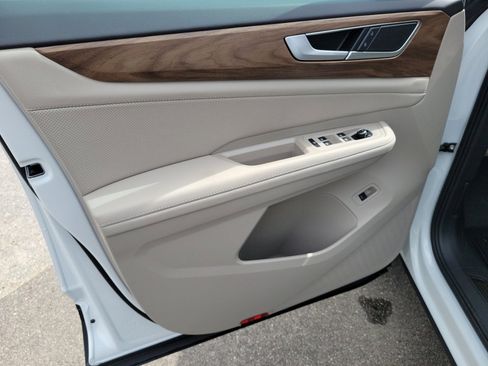 New 2026 Volkswagen Atlas SE AWD/4WD image 32