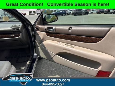 Used 2004 Chrysler Sebring Limited w/ Driver Convenience Group image 17