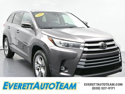Used 2019 Toyota Highlander Limited