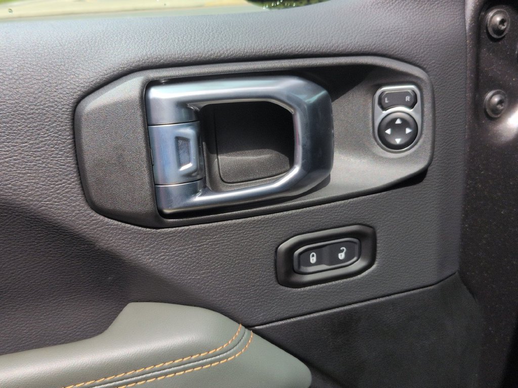 New 2026 Jeep Gladiator Mojave AWD/4WD image 12