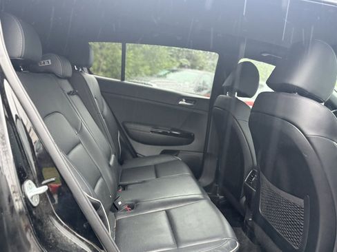 Used 2020 Kia Sportage SX image 16