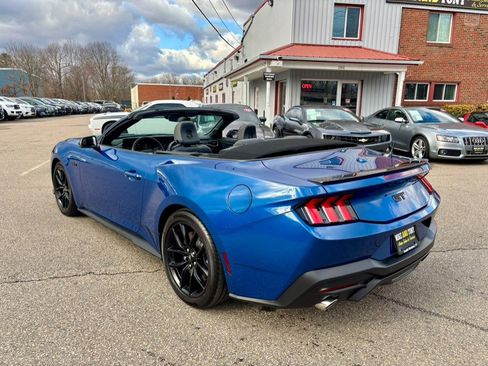 Used 2024 Ford Mustang GT Premium image 6