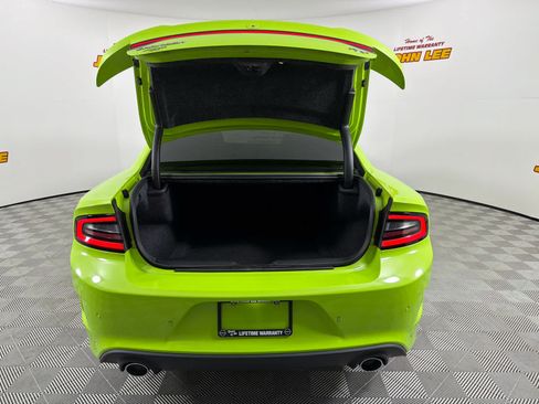 Used 2023 Dodge Charger R/T w/ Plus Group RWD image 5