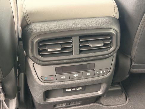 Used 2023 Honda Pilot EX-L image 24