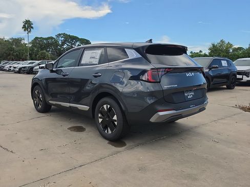 New 2027 Kia Sportage LX FWD image 5