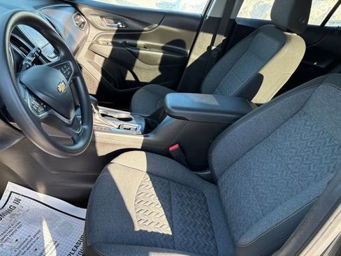 Used 2023 Chevrolet Equinox LT image 10