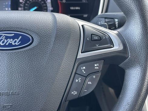 Used 2019 Ford Fusion SE image 14