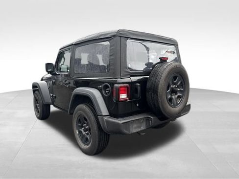 Used 2019 Jeep Wrangler Sport image 5