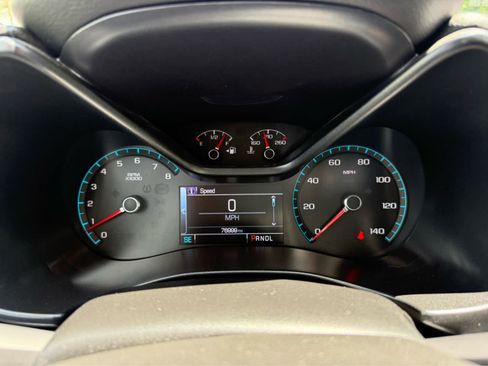 Used 2017 GMC Canyon SLT w/ Driver Alert Package AWD/4WD image 16