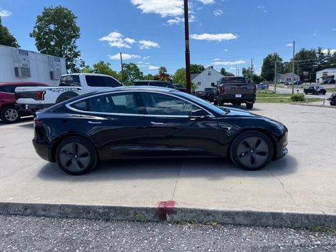 Used 2019 Tesla Model 3 Long Range AWD/4WD image 5