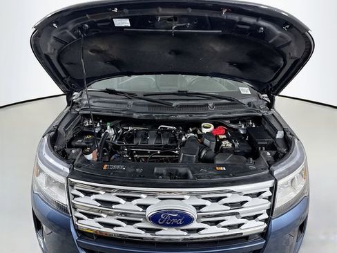 Used 2019 Ford Explorer XLT w/ Equipment Group 202A image 31