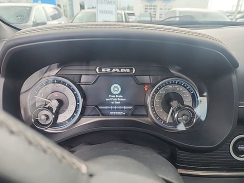 Used 2019 RAM 1500 Limited AWD/4WD image 14