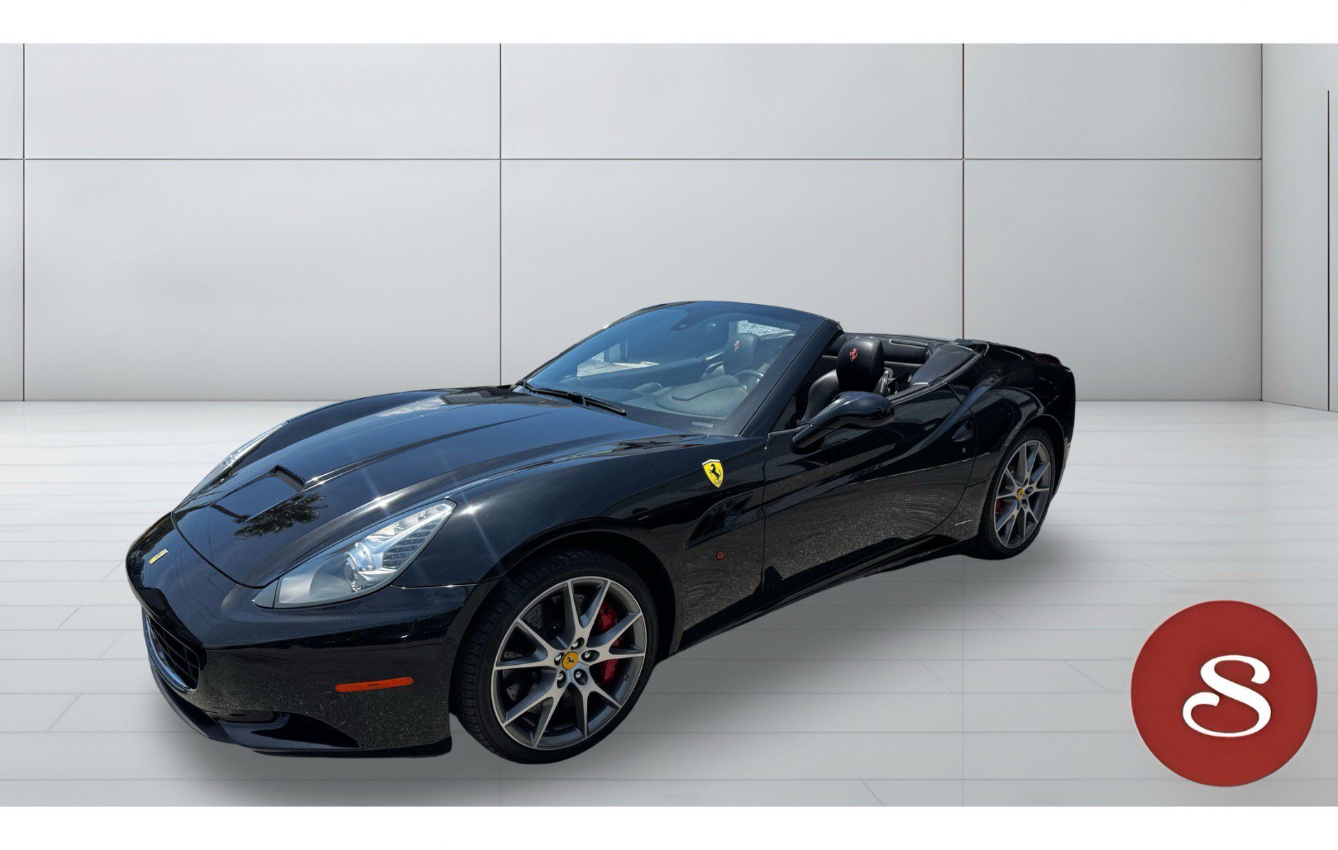 Used 2011 Ferrari California RWD image 1