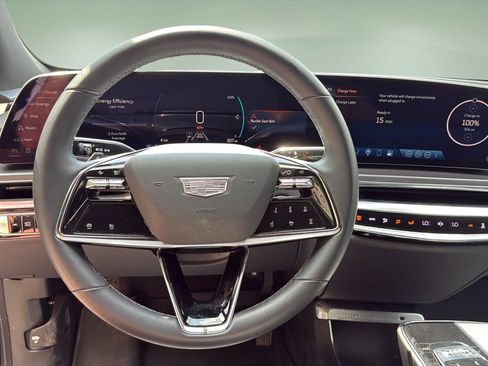 Certified 2024 Cadillac Lyriq Tech AWD/4WD image 30