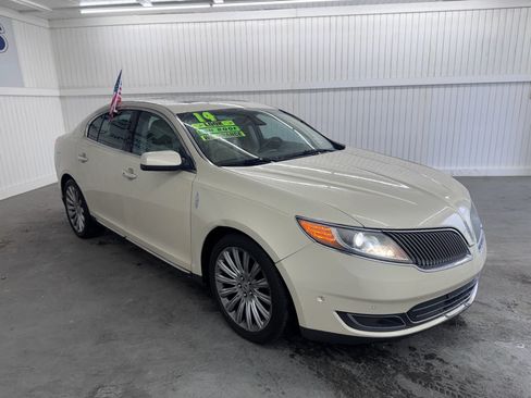 Used 2014 Lincoln MKS w/ Equipment Group 101A FWD image 3