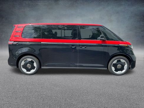 New 2025 Volkswagen ID. Buzz Pro S image 34