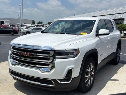 Used 2023 GMC Acadia SLE AWD/4WD image 3