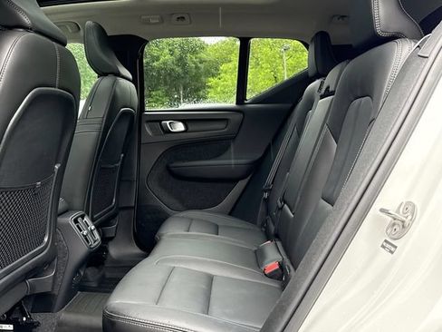 Used 2026 Volvo XC40 B5 Plus AWD/4WD image 25