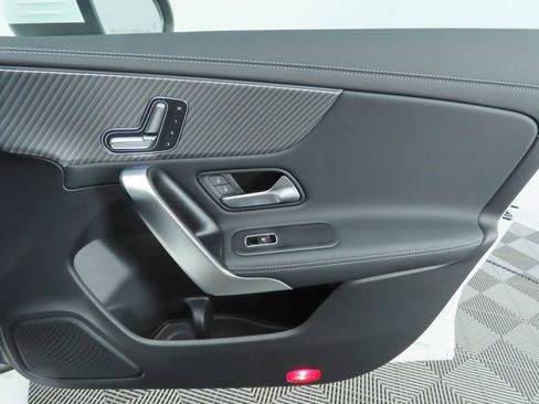 Certified 2025 Mercedes-Benz CLA 250 image 26