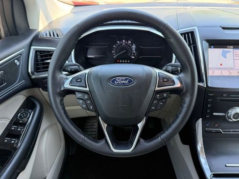 Used 2019 Ford Edge Titanium w/ Equipment Group 301A FWD image 34