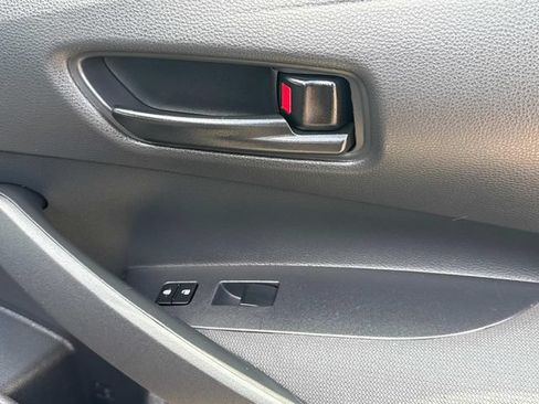 Used 2023 Toyota Corolla LE FWD image 19