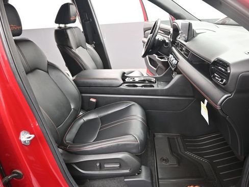 Certified 2025 Honda Pilot TrailSport image 25
