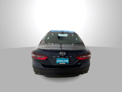 Used 2022 Toyota Camry LE FWD image 7