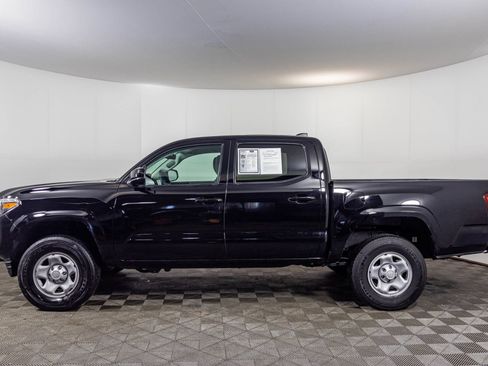Used 2023 Toyota Tacoma SR AWD/4WD image 17