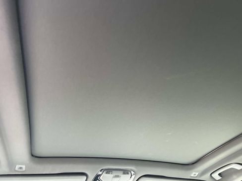 Used 2025 BMW X5 xDrive50e w/ M Sport Package image 26