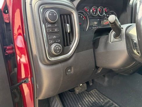 Used 2019 Chevrolet Silverado 1500 LT w/ All-Star Edition AWD/4WD image 21