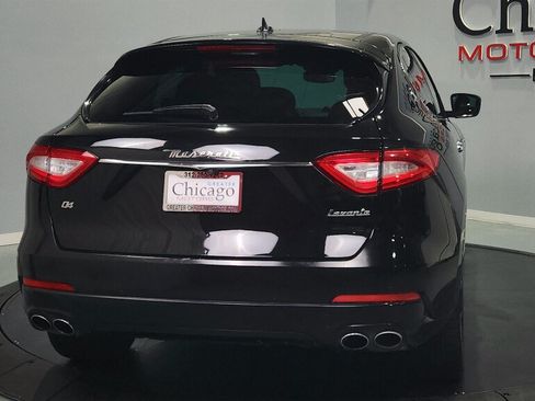 Used 2019 Maserati Levante AWD/4WD image 11