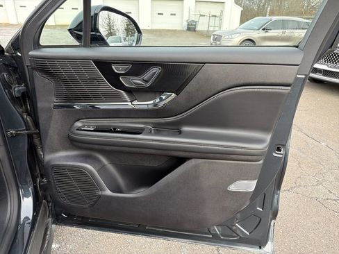 Certified 2022 Lincoln Corsair Reserve w/ Sport Package image 14