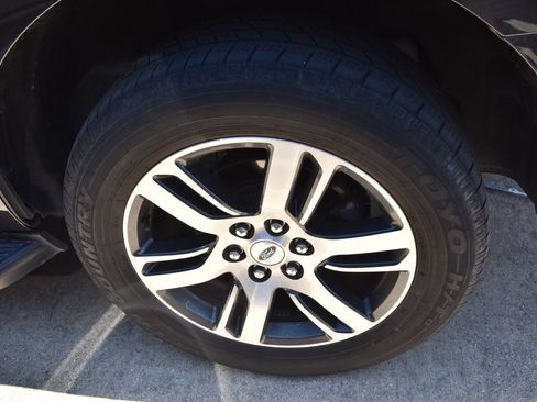 Certified 2024 Ford Expedition Max Limited RWD image 10