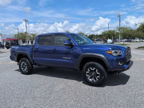 Certified 2023 Toyota Tacoma TRD Off-Road w/ TRD Premium Off Road Package AWD/4WD image 2
