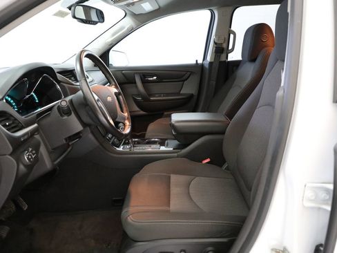 Certified 2016 Chevrolet Traverse LT image 11