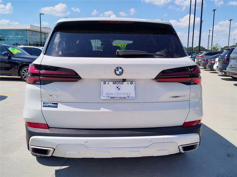 Certified 2025 BMW X5 xDrive40i image 5