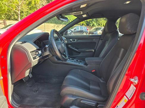 Certified 2024 Honda Civic Sport image 9