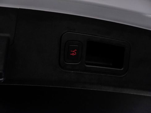 Used 2019 Tesla Model S Performance image 45