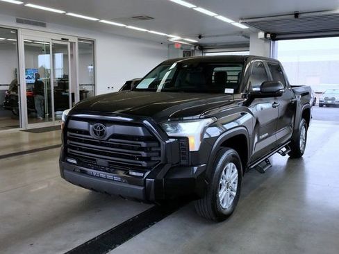 Used 2024 Toyota Tundra SR5 w/ SR5 Convenience Package image 3