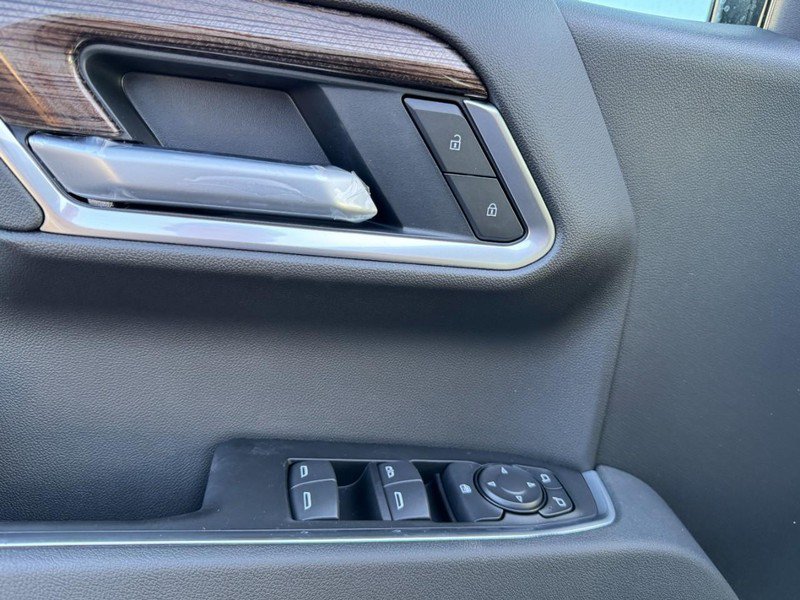 New 2026 Chevrolet Silverado 1500 RST AWD/4WD image 40