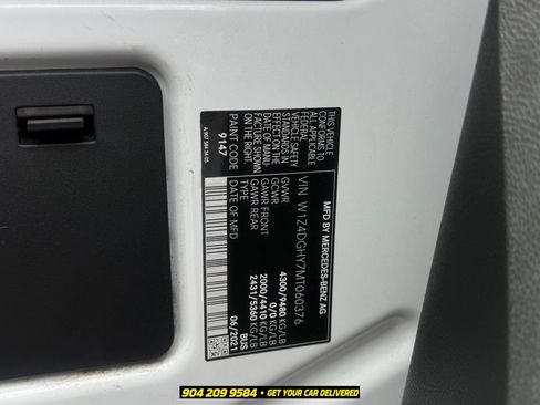 Used 2021 Mercedes-Benz Sprinter 2500 image 10