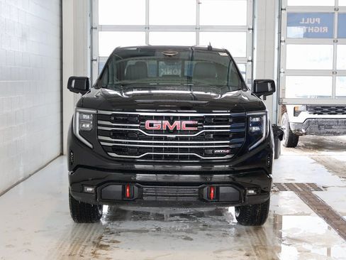 New 2026 GMC Sierra 1500 AT4 w/ Technology Package image 6