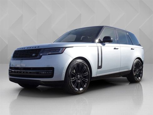 Used 2024 Land Rover Range Rover SE image 1