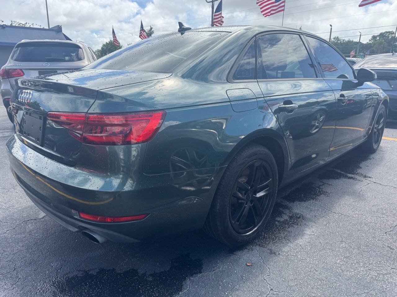 Used 2017 Audi A4 2.0T Premium FWD image 4