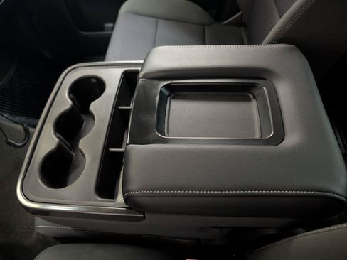 Used 2015 Chevrolet Silverado 1500 LT AWD/4WD image 26