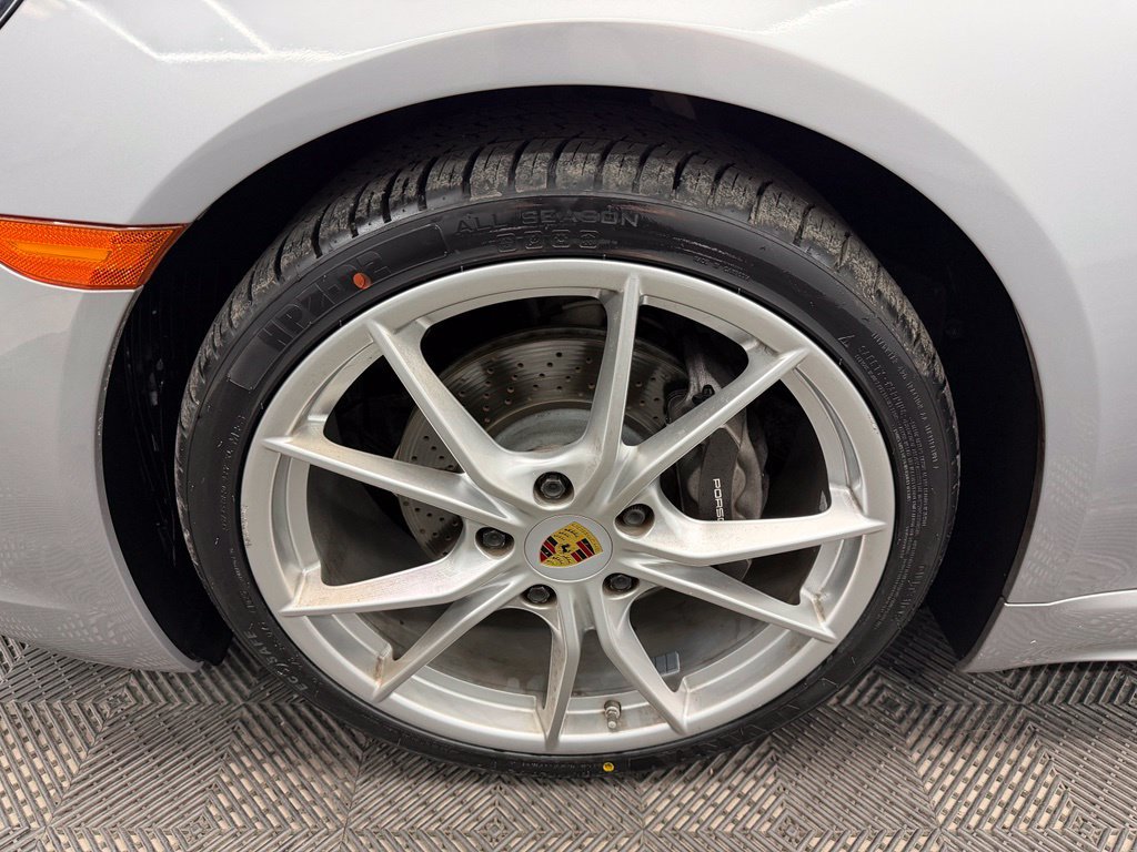 Used 2018 Porsche 718 Boxster RWD image 21