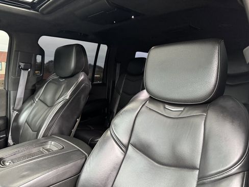 Used 2016 Cadillac Escalade ESV Platinum image 20