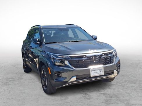 New 2026 Kia Seltos S AWD/4WD image 3